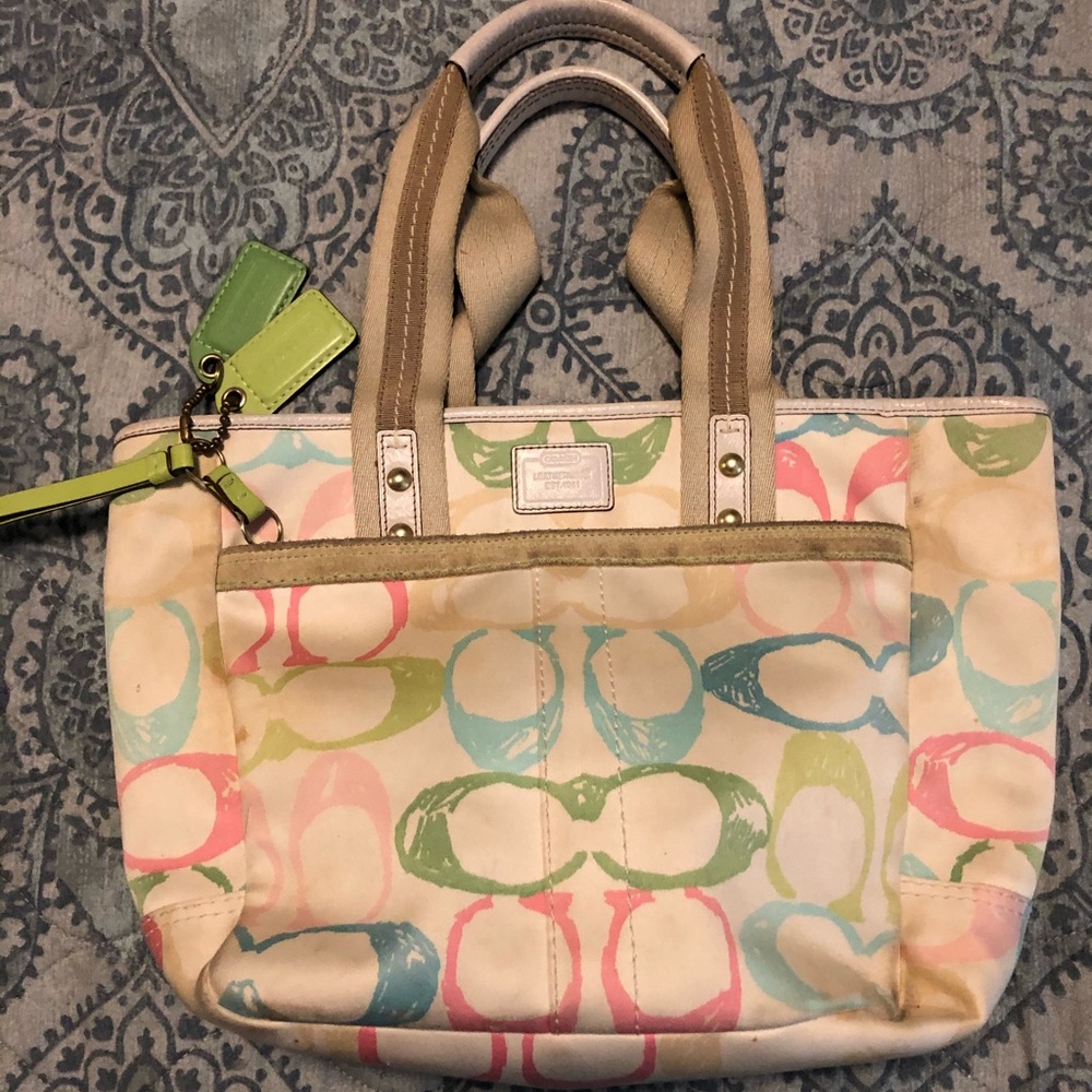 Coach medium sized pastel scribble